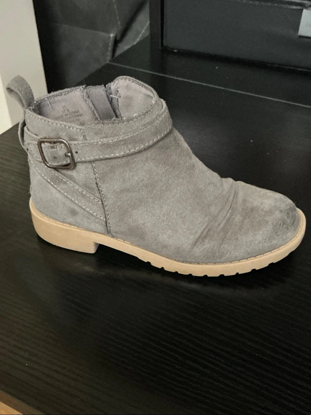 Old Navy Grey Suede Ankle Boots with Tan Soles - Kids